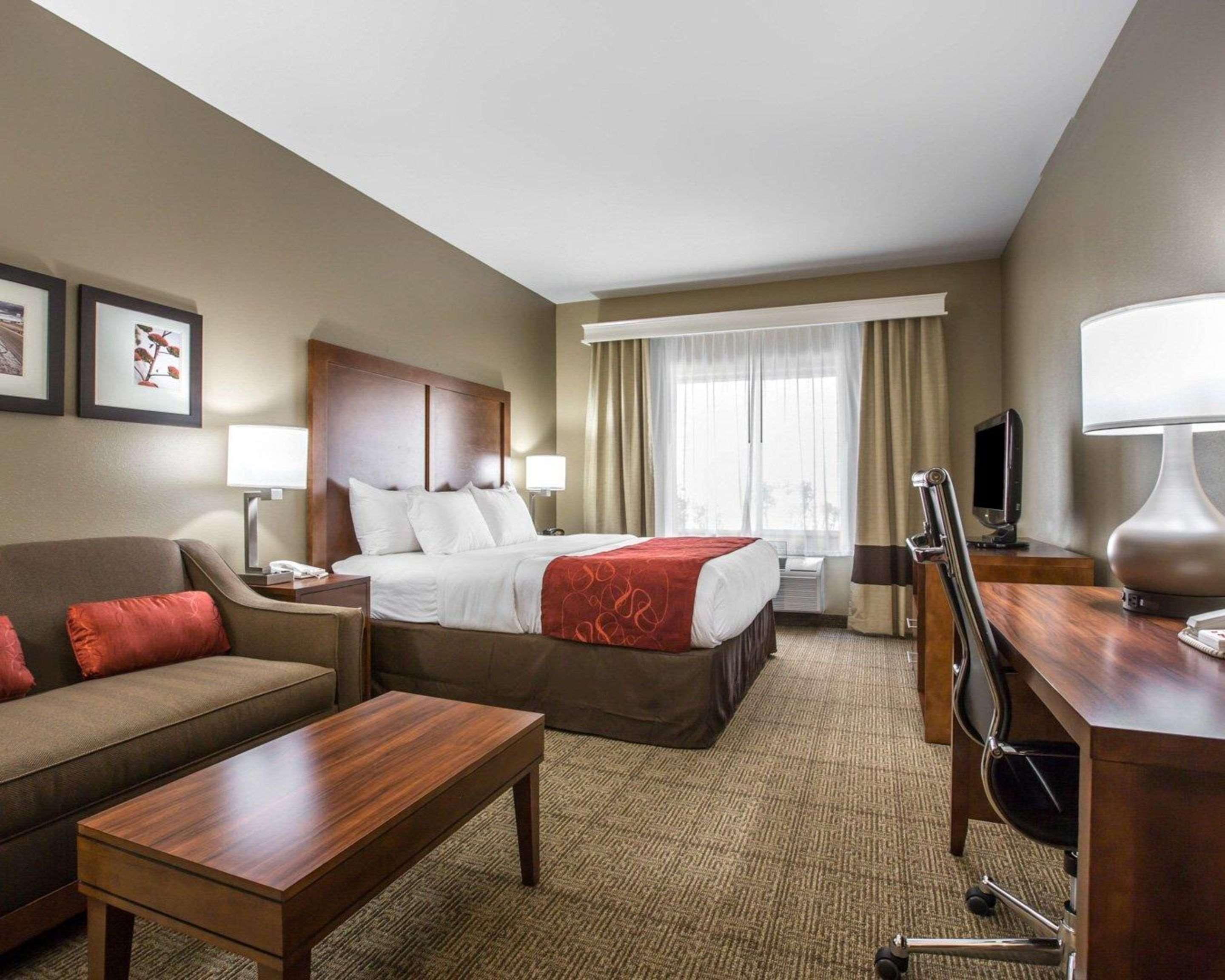 Comfort Suites Victorville-Hesperia Luaran gambar