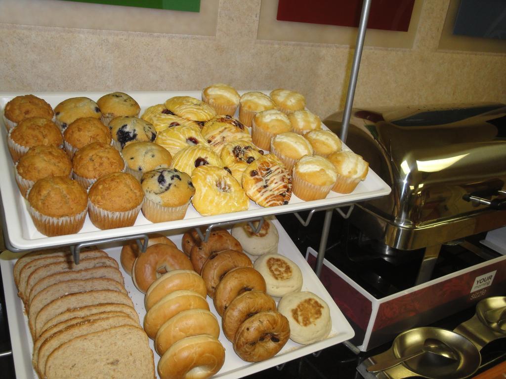 Comfort Suites Victorville-Hesperia Luaran gambar