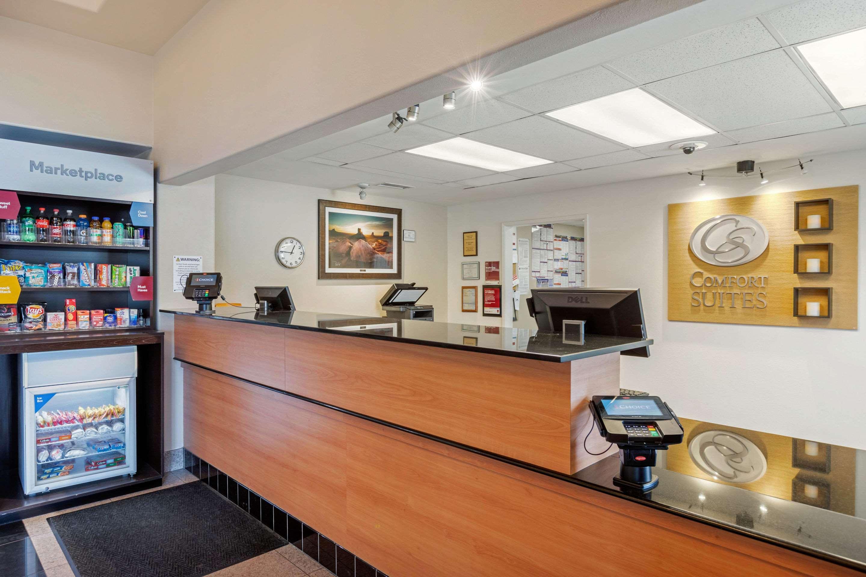 Comfort Suites Victorville-Hesperia Luaran gambar