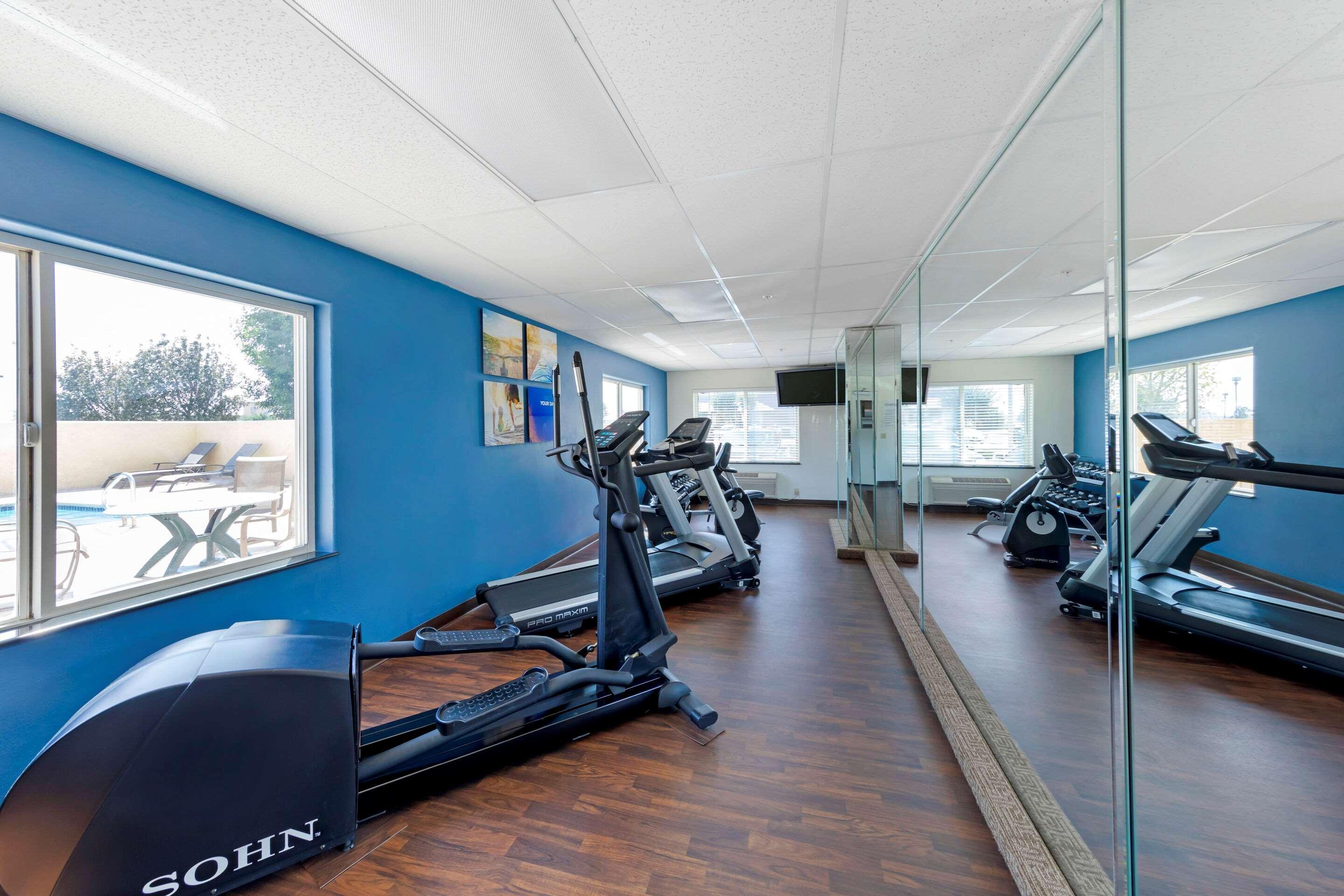 Comfort Suites Victorville-Hesperia Luaran gambar